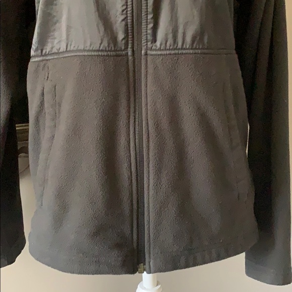 North Face Fleece - Picture 4 of 6